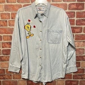VINTAGE CMG Looney Tunes Tweety Bird Button Down Shirt, 100% cotton, Size Medium